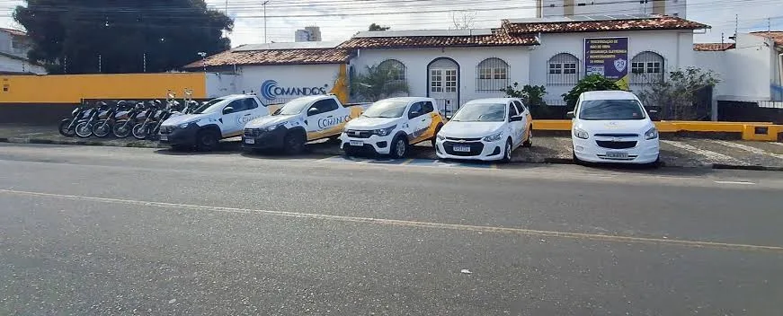 Fachada sede Comandos